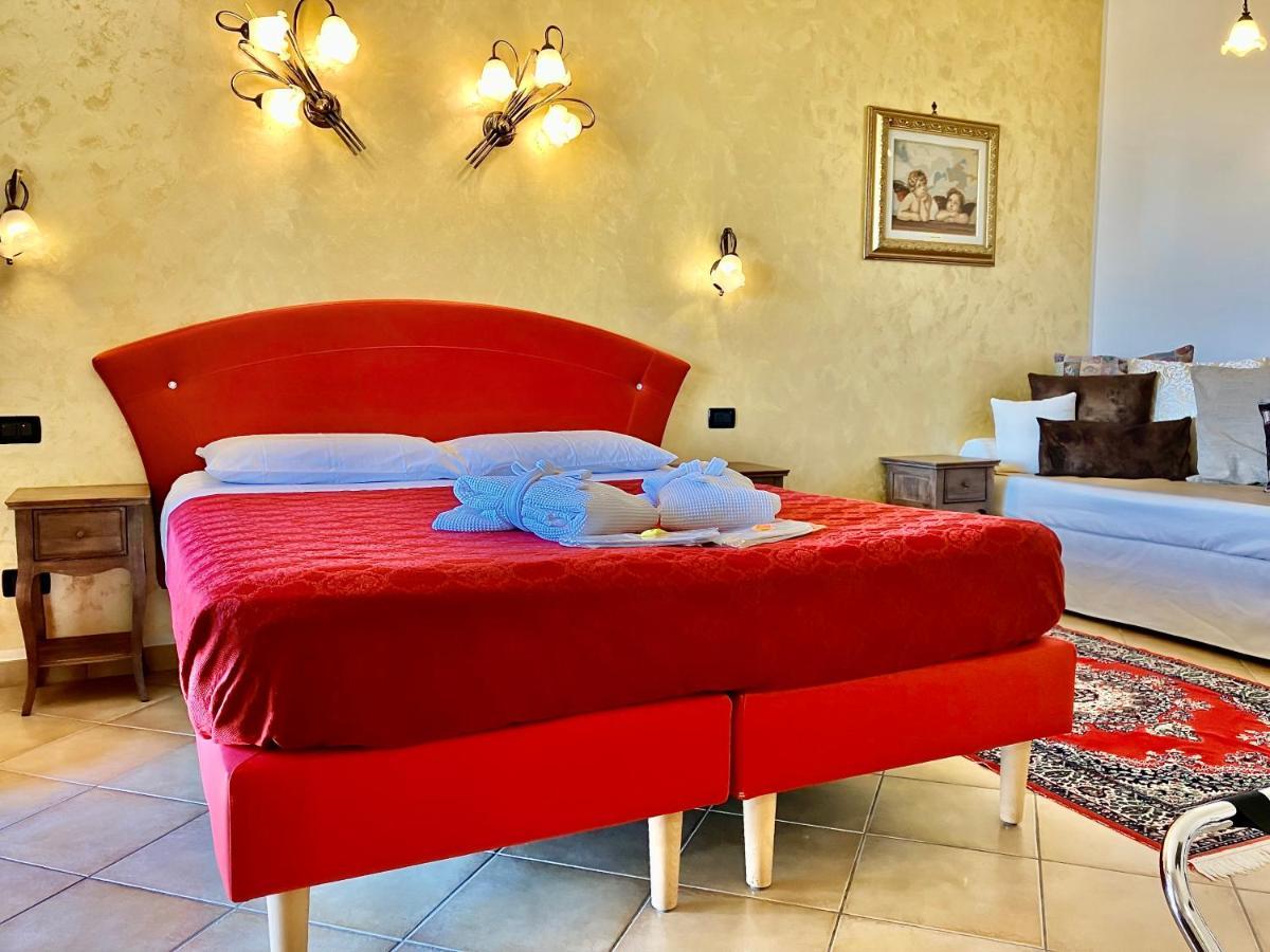 B&B Desenzano Paradise Дезенцано-дель-Гарда Экстерьер фото