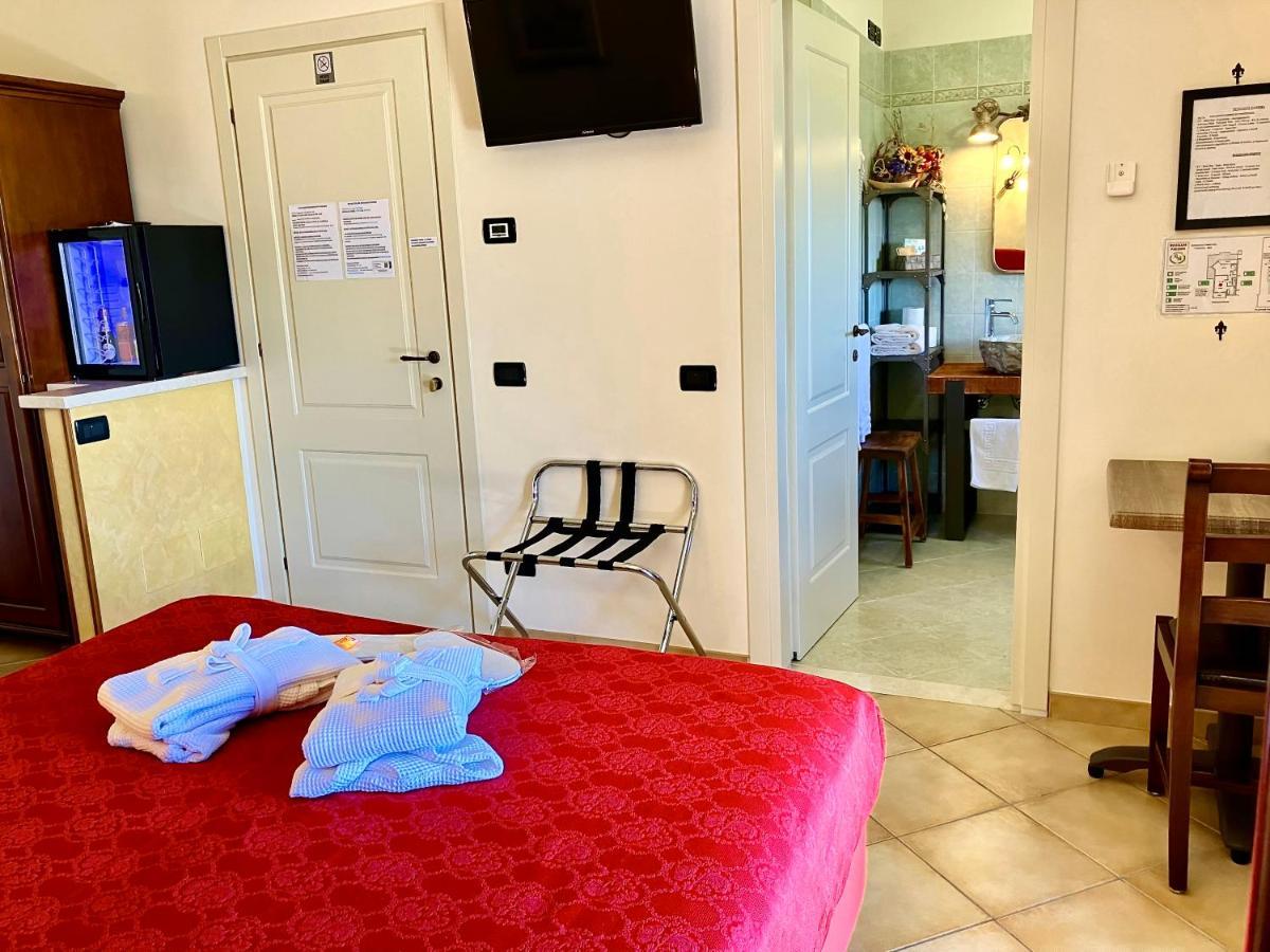 B&B Desenzano Paradise Дезенцано-дель-Гарда Экстерьер фото