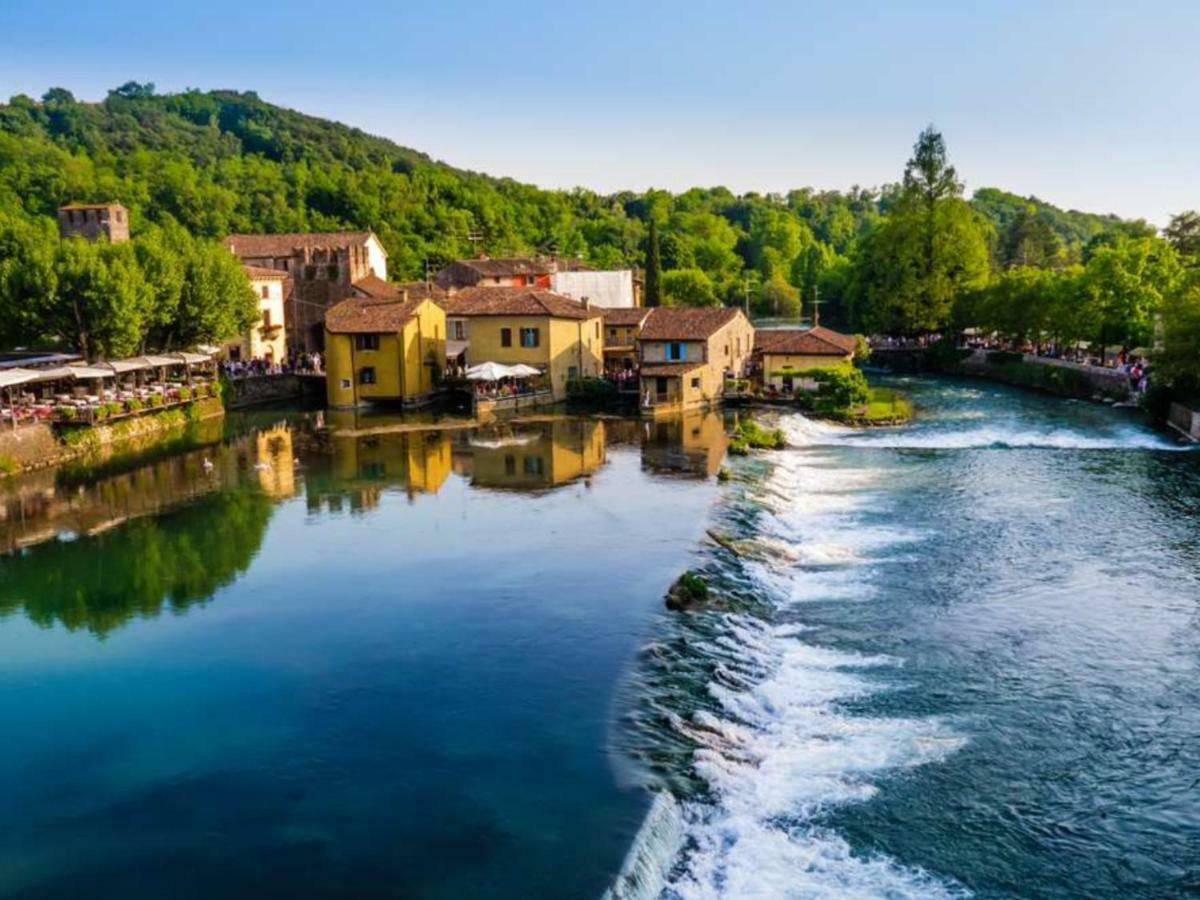 B&B Desenzano Paradise Дезенцано-дель-Гарда Экстерьер фото